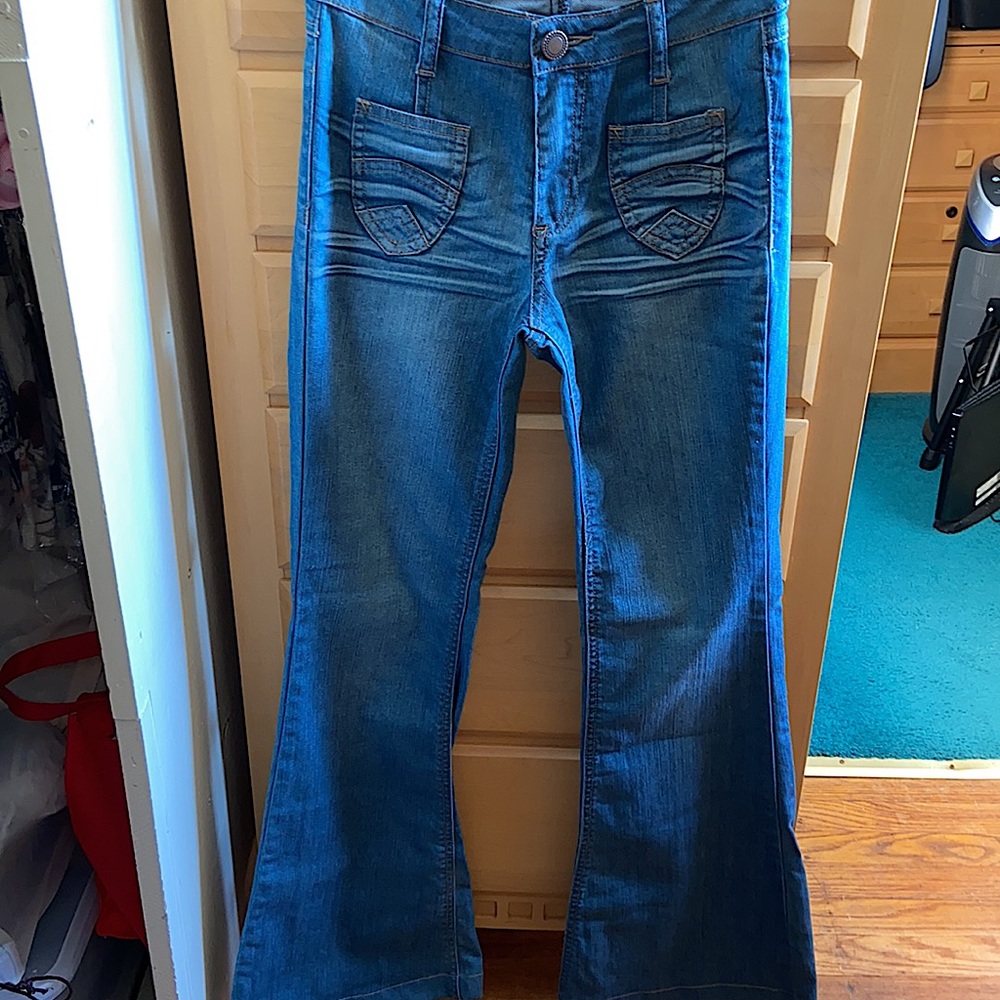 High Rise Flared Bell Bottom Jeans - Picture 6 of 6